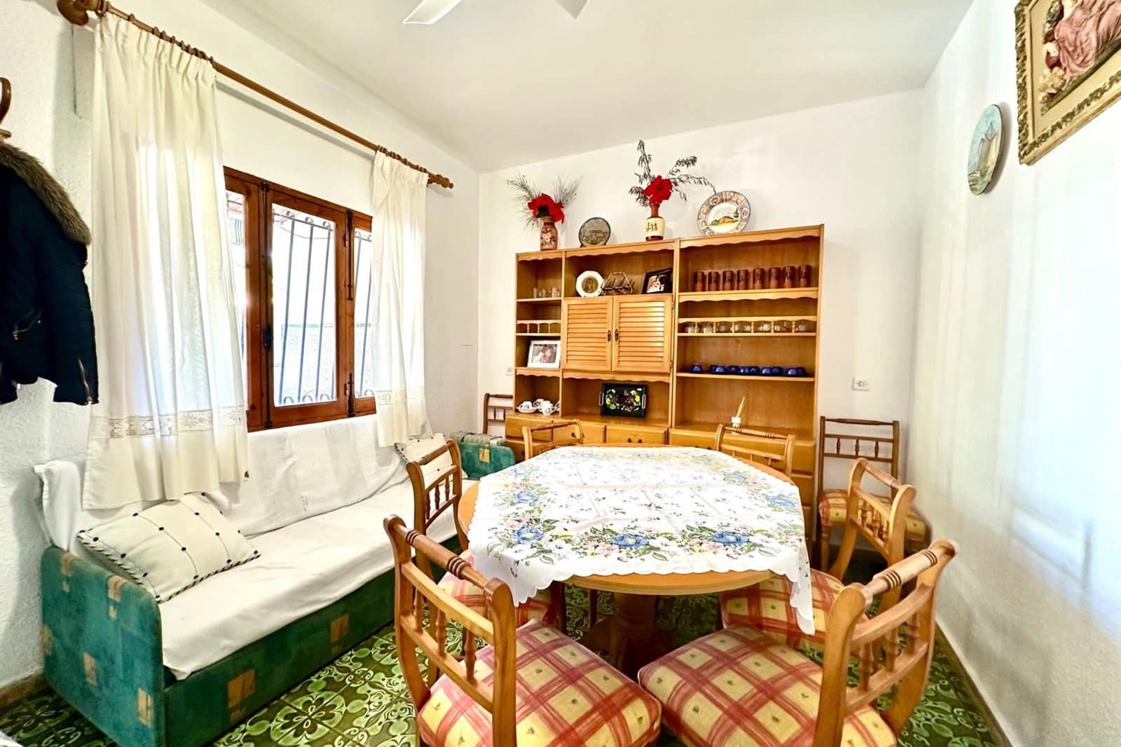 5 bedroom Townhouse for sale in Campoamor - € 340,000 (Ref: 9781369)