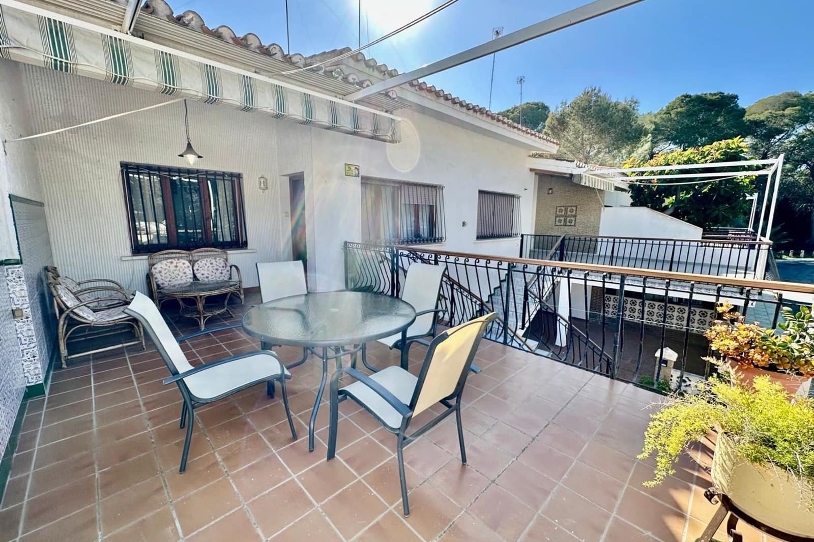 5 bedroom Townhouse for sale in Campoamor - € 340,000 (Ref: 9781369)