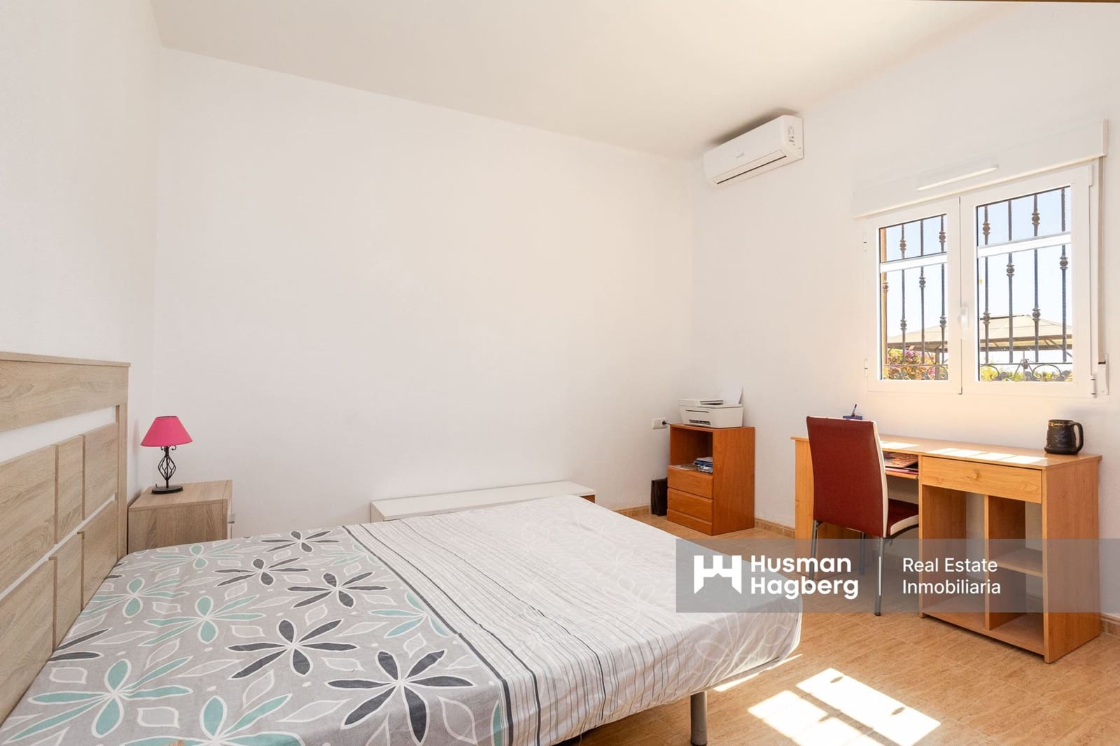 4 makuuhuone Huvila myytävänä paikassa Albatera mukana uima-altaan - 399 000 € (Ref: 9789574)