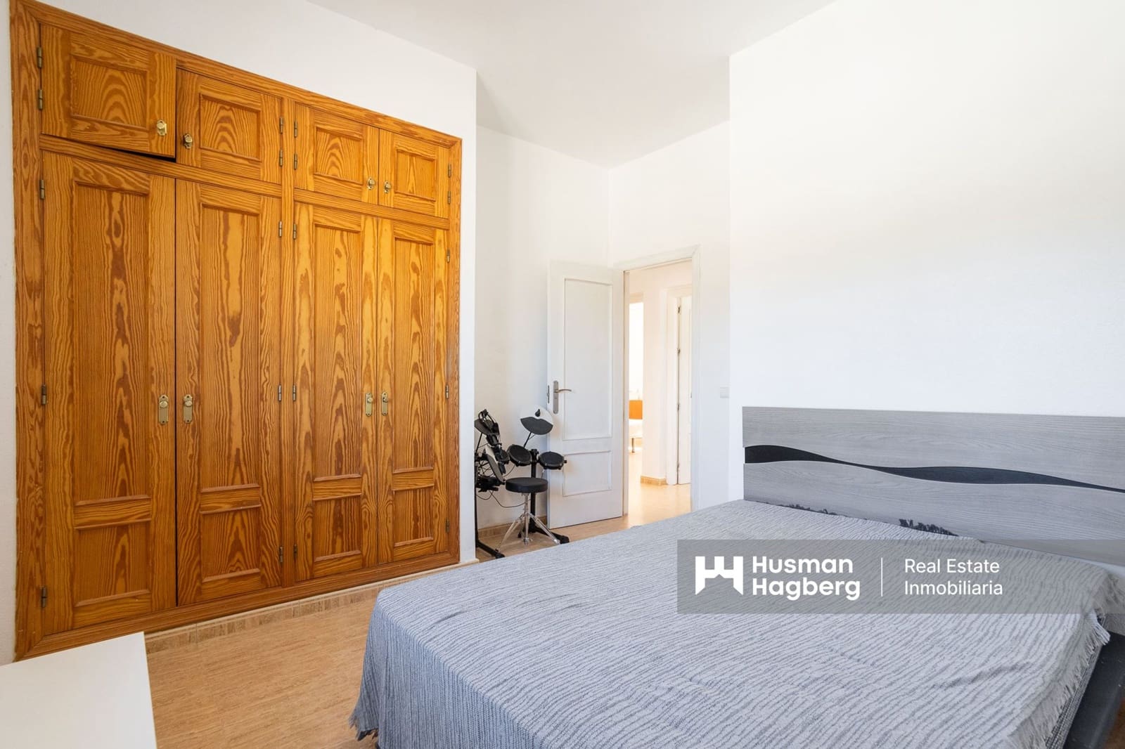 4 makuuhuone Huvila myytävänä paikassa Albatera mukana uima-altaan - 399 000 € (Ref: 9789574)