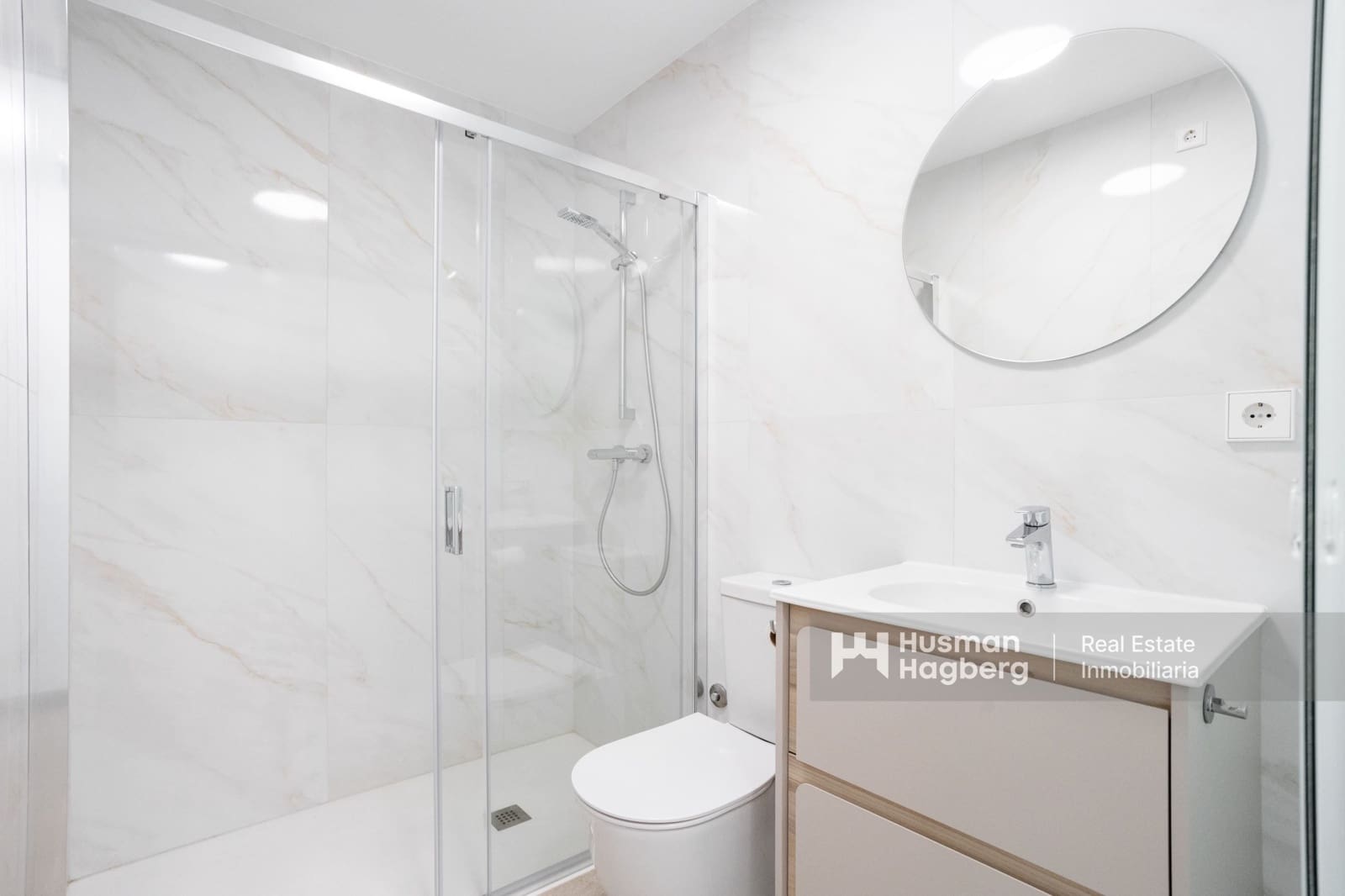 2 soveværelse Lejlighed til salg i Playa Flamenca med swimmingpool - € 399.000 (Ref: 9789842)