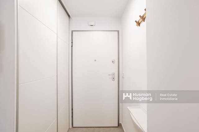 2 soveværelse Lejlighed til salg i Playa Flamenca, Orihuela med swimmingpool - € 399.000 (Ref: 9789842)