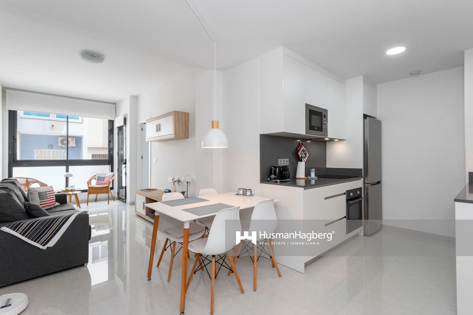 2 slaapkamer Appartement te koop in Torrevieja met zwembad - € 179.900 (Ref: 9793308)