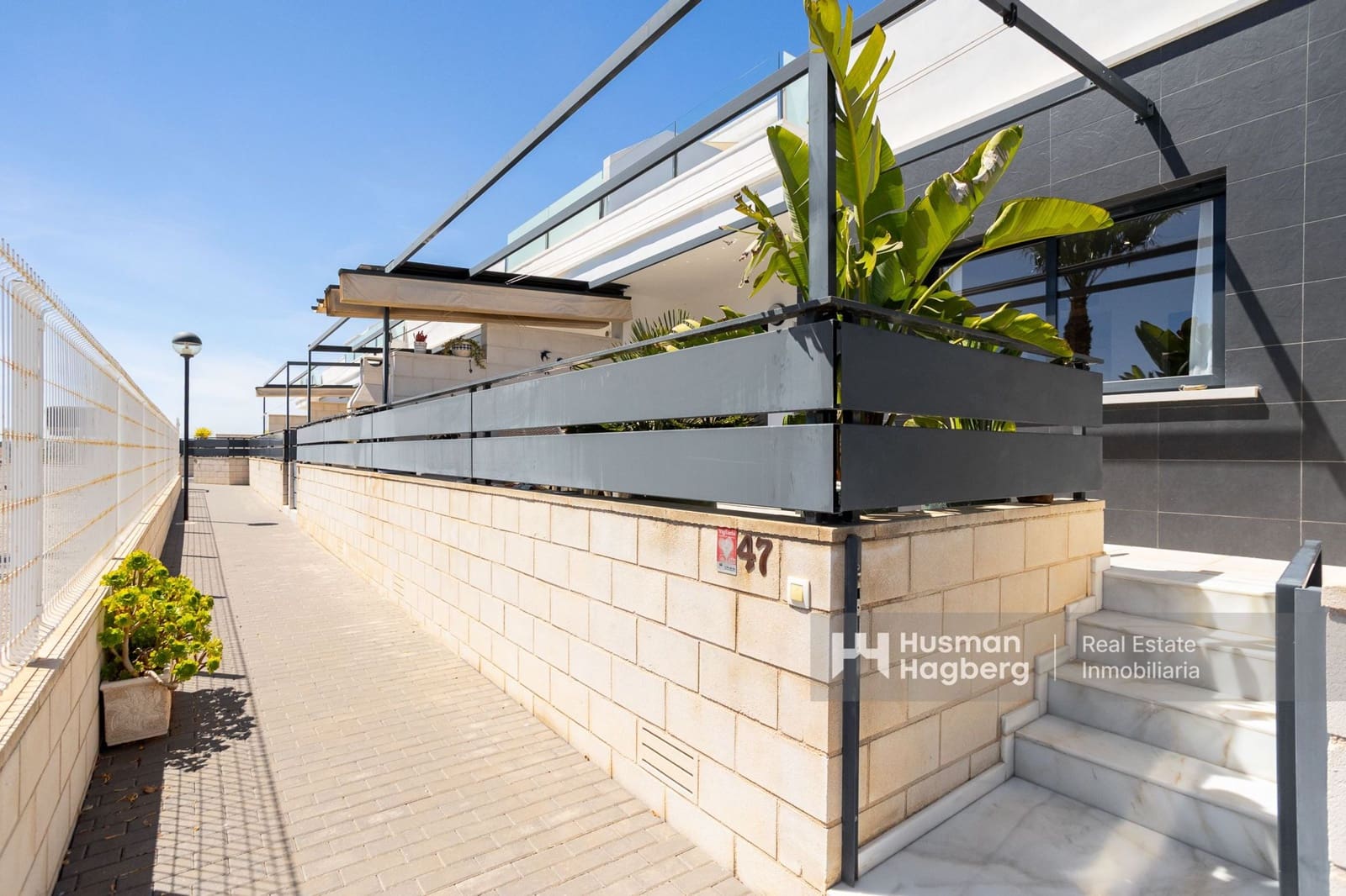 3 soverom Hus til salgs i Orihuela Costa med svømmebasseng - € 399 000 (Ref: 9793610)