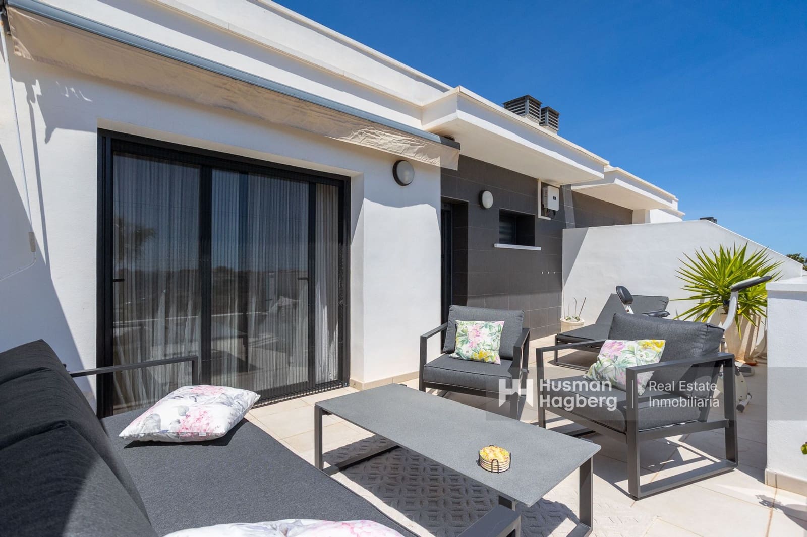 3 soverom Hus til salgs i Orihuela Costa med svømmebasseng - € 399 000 (Ref: 9793610)