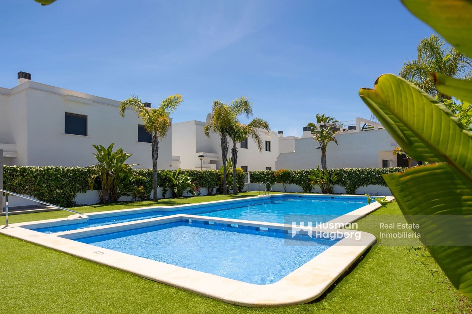 3 soverom Hus til salgs i Orihuela Costa med svømmebasseng - € 399 000 (Ref: 9793610)