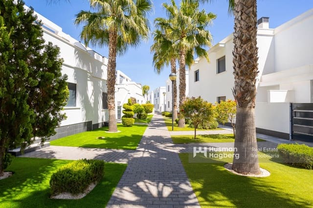 3 soverom Hus til salgs i Lomas de Cabo Roig - Los Dolses, Orihuela med svømmebasseng - € 399 000 (Ref: 9793610)