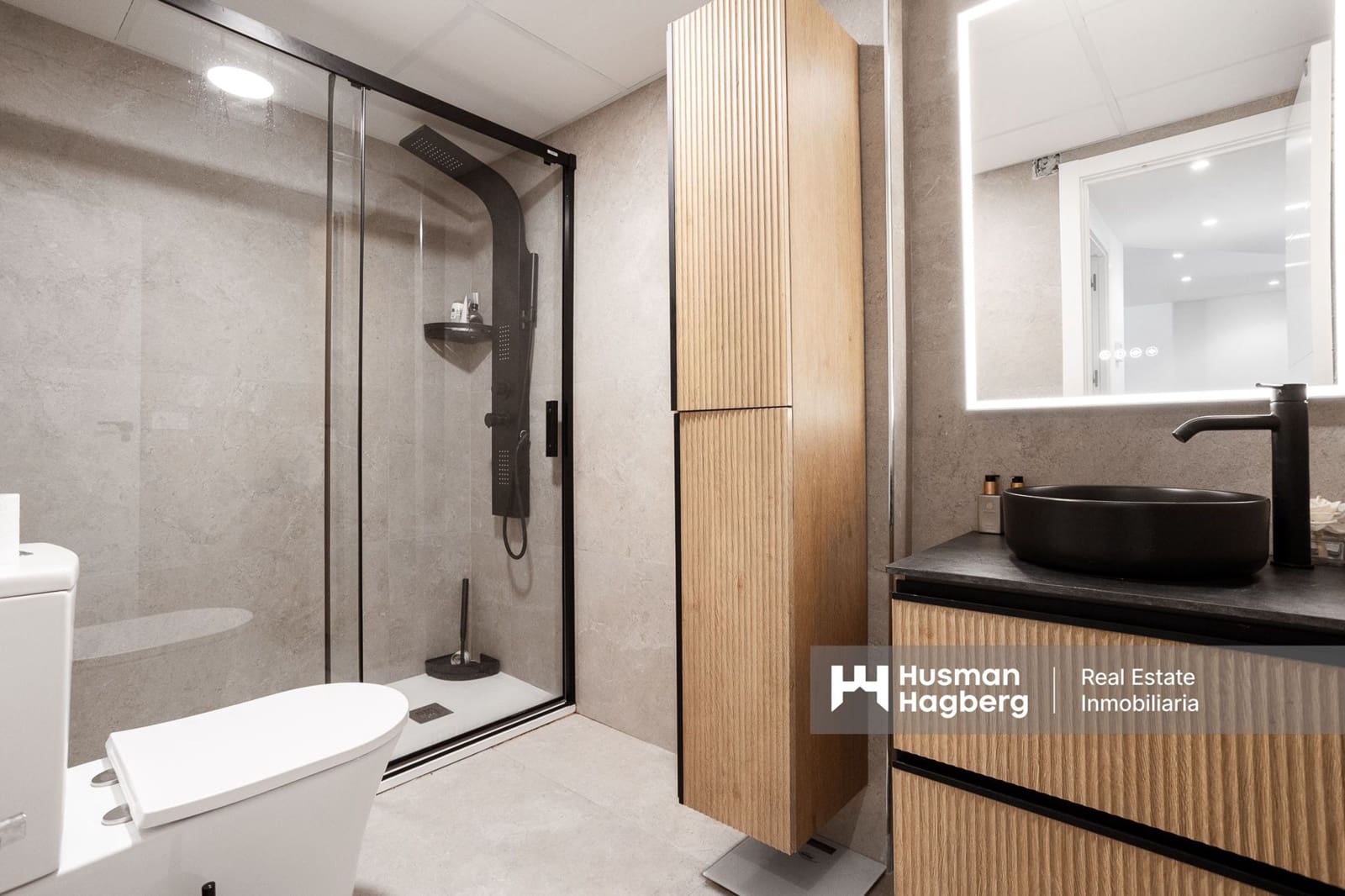 3 slaapkamer Appartement te koop in Torrevieja met zwembad - € 279.999 (Ref: 9795500)