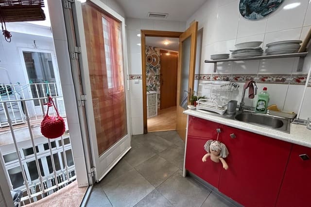 2 makuuhuone Huoneisto myytävänä paikassa Carolinas Bajas, Alicante kaupunki - 225 000 € (Ref: 9795501)