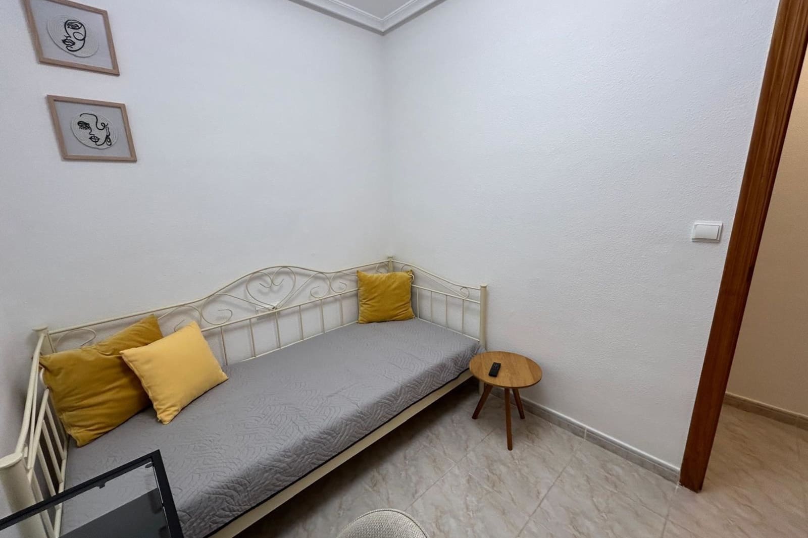 2 Zimmer Apartment zu verkaufen in Torrevieja - 198.000 € (Ref: 9806958)