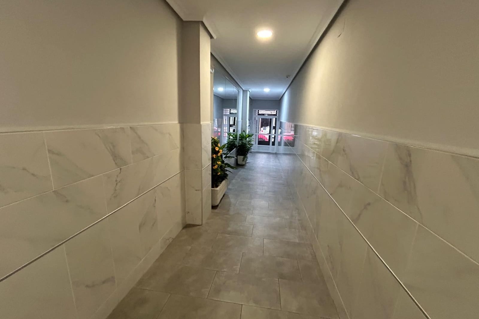 2 Zimmer Apartment zu verkaufen in Torrevieja - 198.000 € (Ref: 9806958)