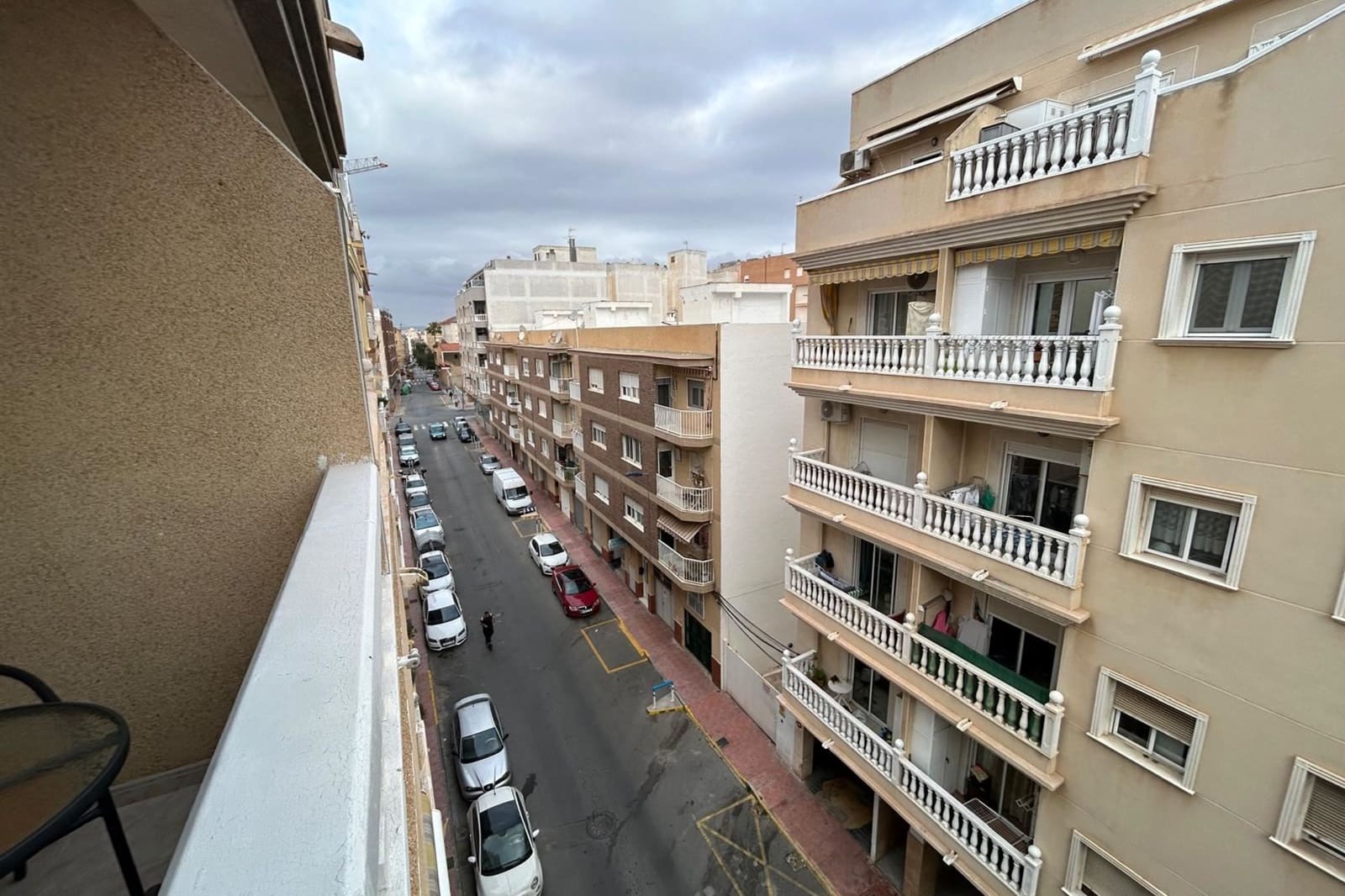 2 Zimmer Apartment zu verkaufen in Torrevieja - 198.000 € (Ref: 9806958)