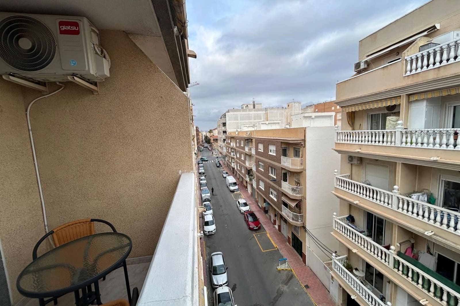 2 Zimmer Apartment zu verkaufen in Torrevieja - 198.000 € (Ref: 9806958)