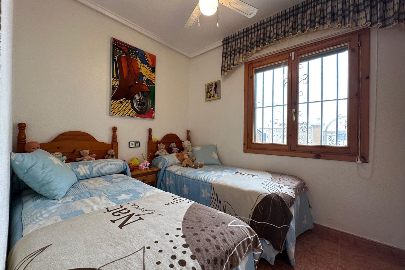 3 soveværelse Byhus til salg i Playa Flamenca med swimmingpool - € 215.000 (Ref: 9809791)
