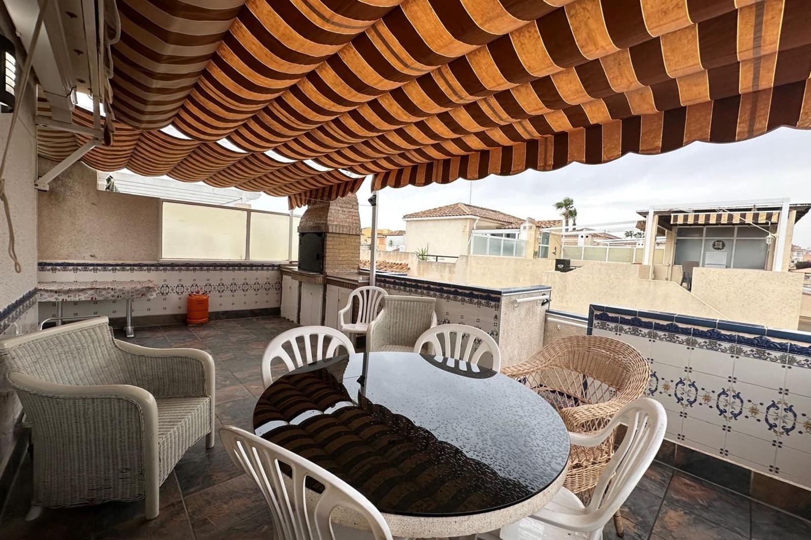 3 soveværelse Byhus til salg i Playa Flamenca med swimmingpool - € 215.000 (Ref: 9809791)