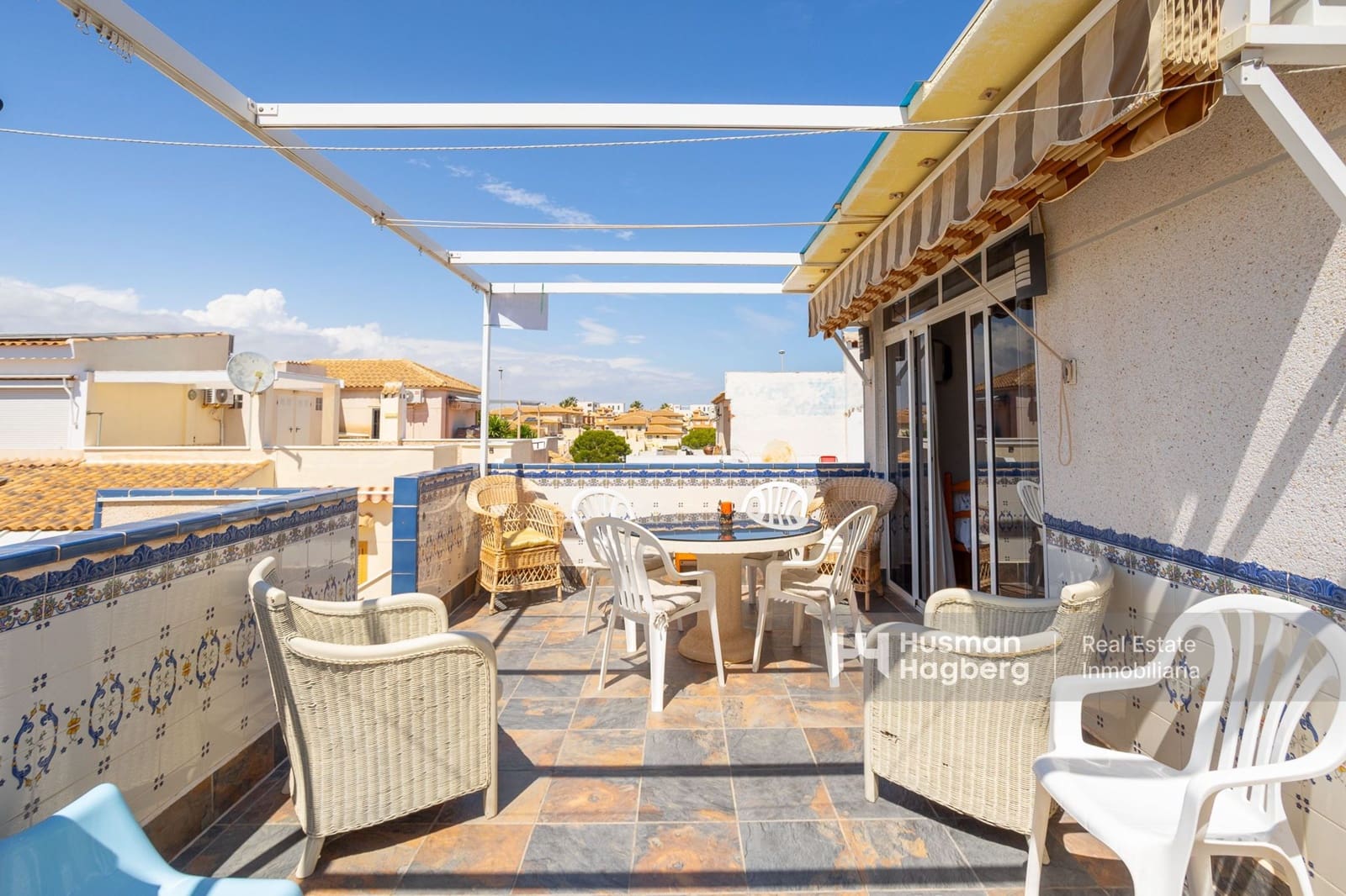 3 bedroom Townhouse for sale in Playa Flamenca with pool - € 215,000 (Ref: 9809791)