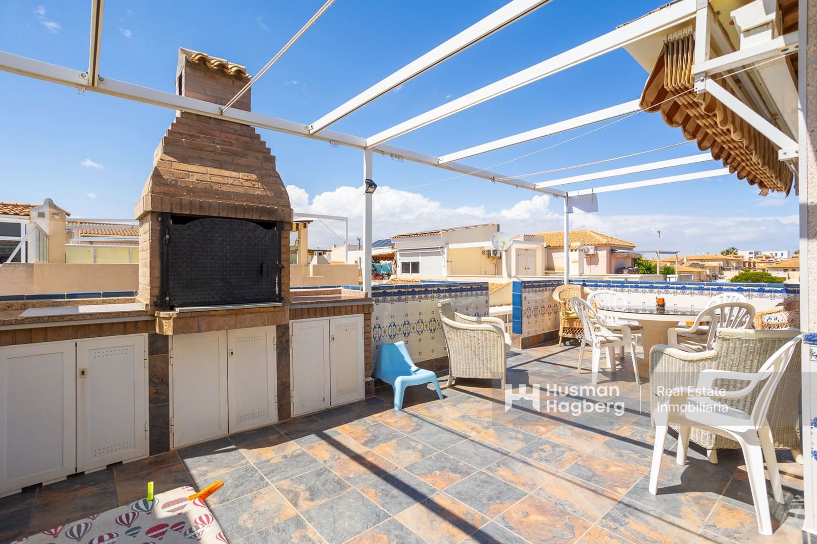 3 bedroom Townhouse for sale in Playa Flamenca with pool - € 215,000 (Ref: 9809791)