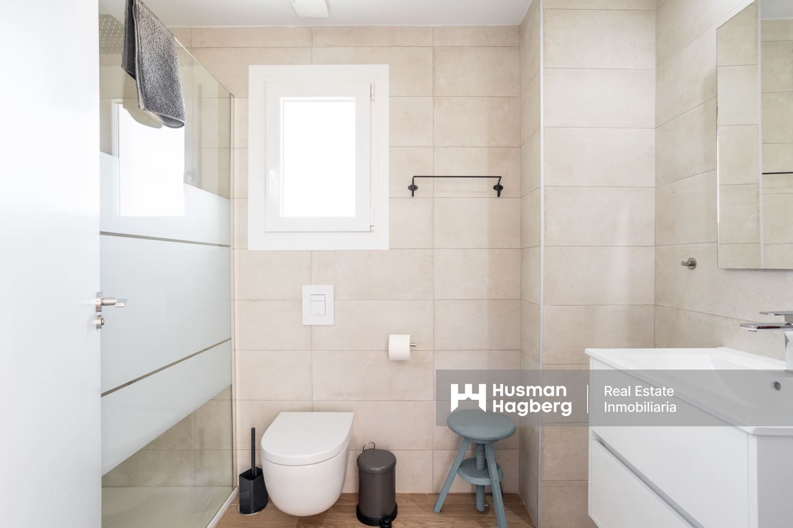 3 soveværelse Villa til salg i Playa Flamenca med swimmingpool - € 940.000 (Ref: 9826797)