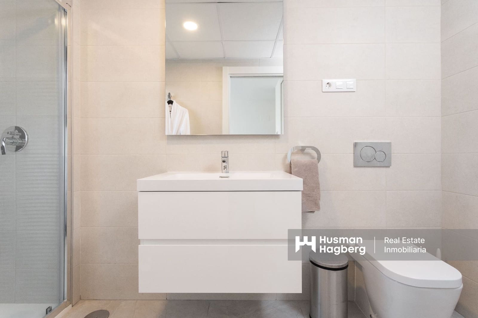 3 soveværelse Lejlighed til salg i Playa Flamenca med swimmingpool - € 659.000 (Ref: 9826798)