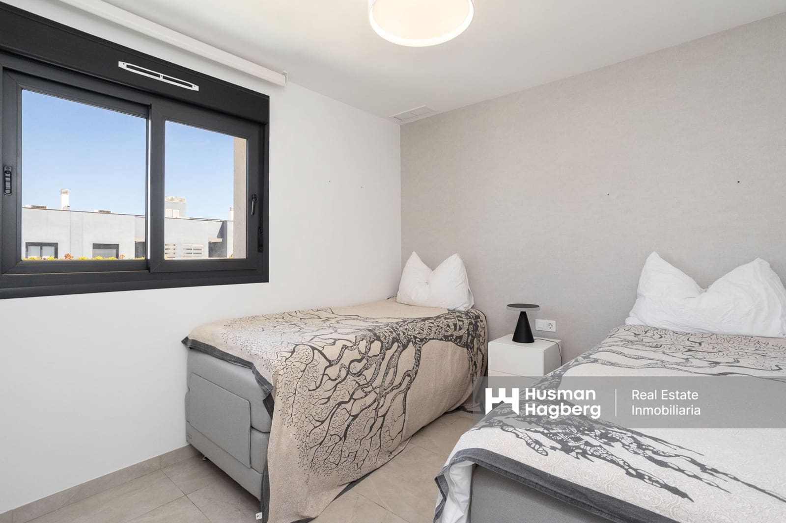 3 soveværelse Lejlighed til salg i Playa Flamenca med swimmingpool - € 659.000 (Ref: 9826798)