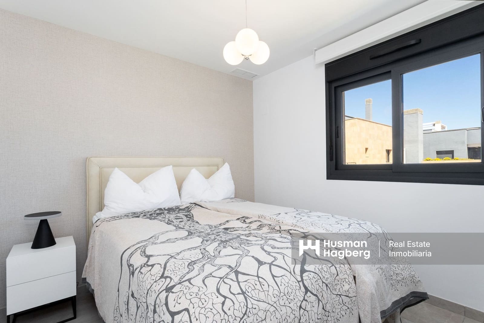 3 soveværelse Lejlighed til salg i Playa Flamenca med swimmingpool - € 659.000 (Ref: 9826798)