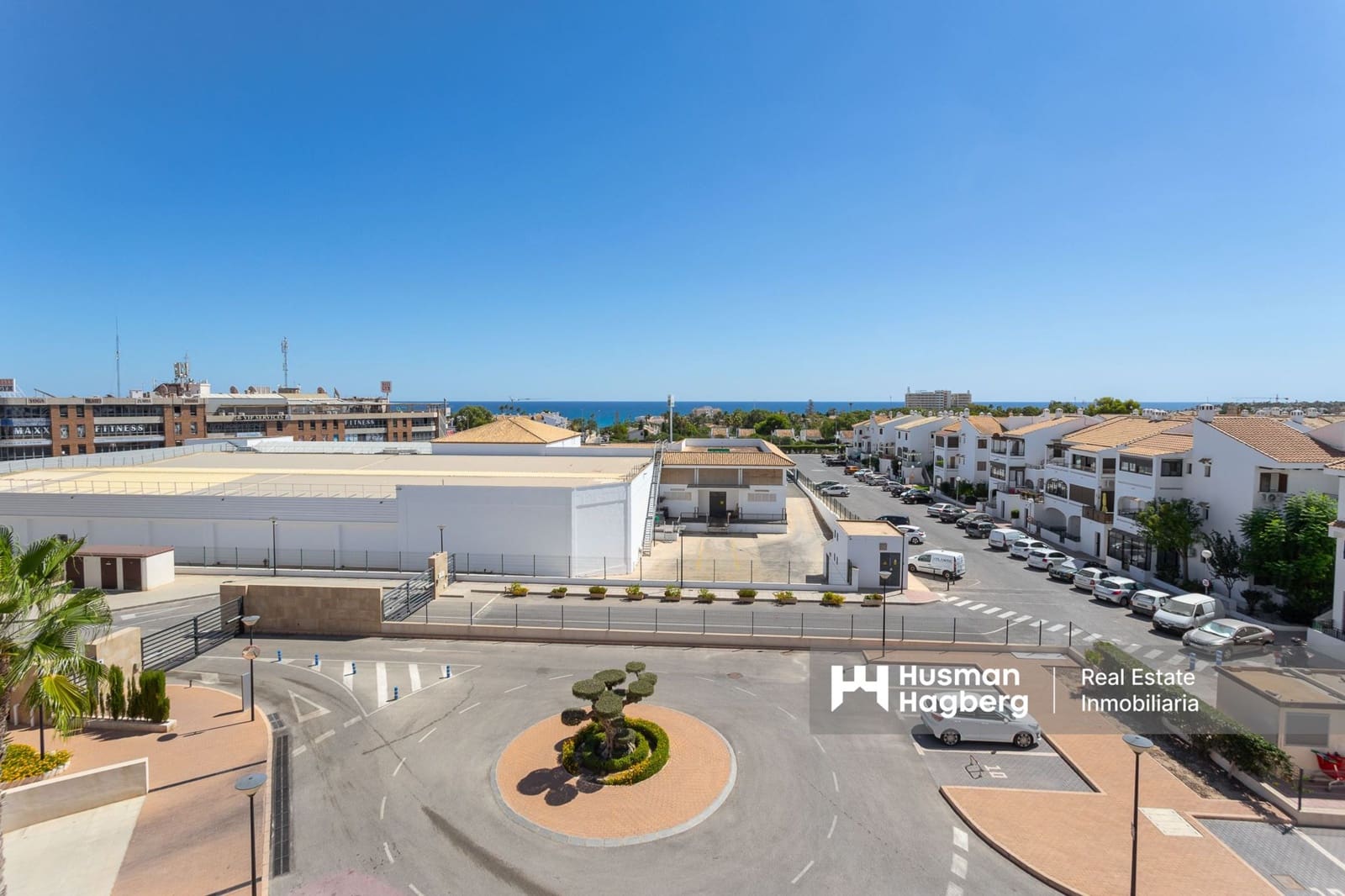 3 soveværelse Lejlighed til salg i Playa Flamenca med swimmingpool - € 659.000 (Ref: 9826798)