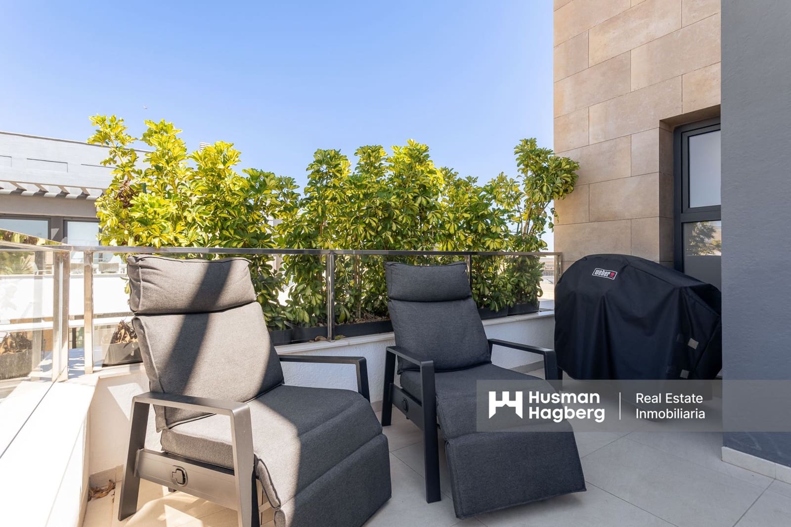 3 soveværelse Lejlighed til salg i Playa Flamenca med swimmingpool - € 659.000 (Ref: 9826798)