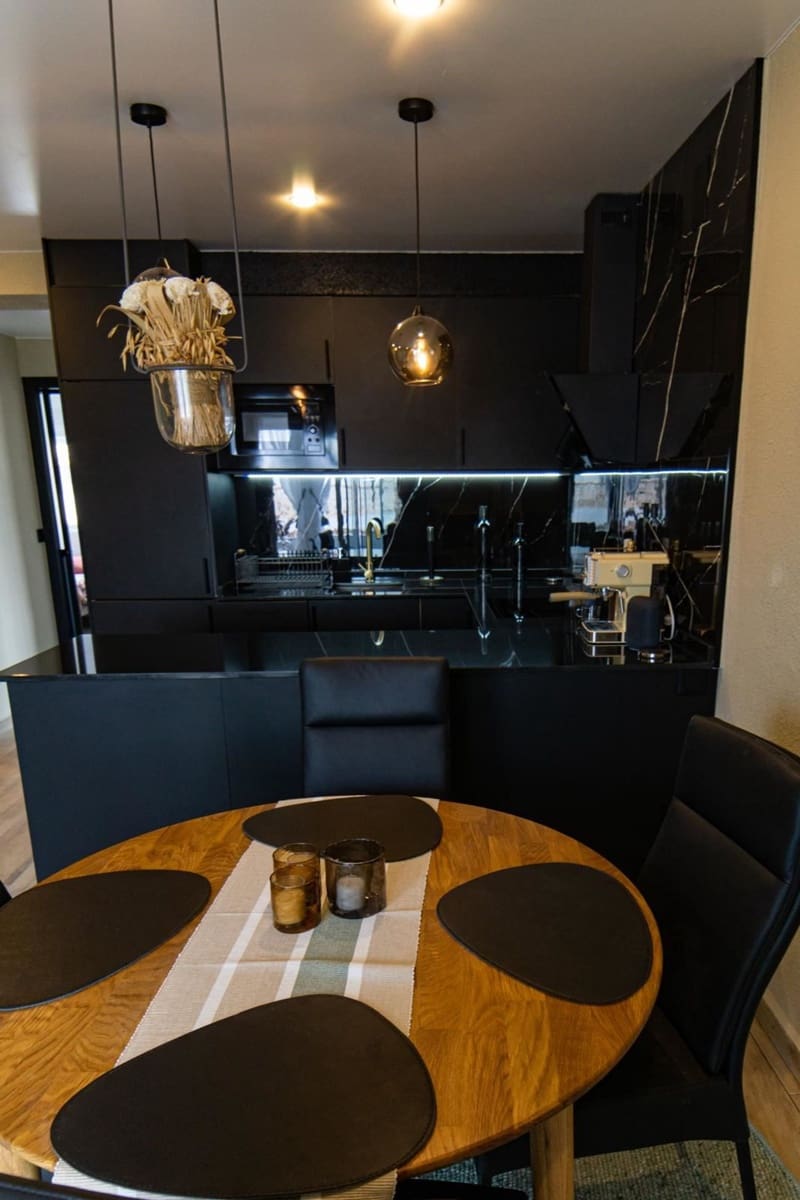 2 soverom Leilighet til salgs i Torrevieja med svømmebasseng - € 185 000 (Ref: 9826855)