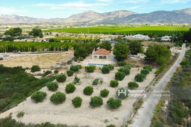 5 soveværelse Villa til salg i Alicante by med swimmingpool - € 280.000 (Ref: 9827331)