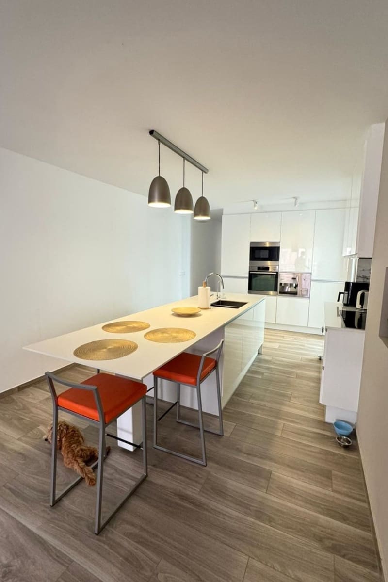 3 slaapkamer Appartement te koop in Torrevieja - € 275.000 (Ref: 9829750)