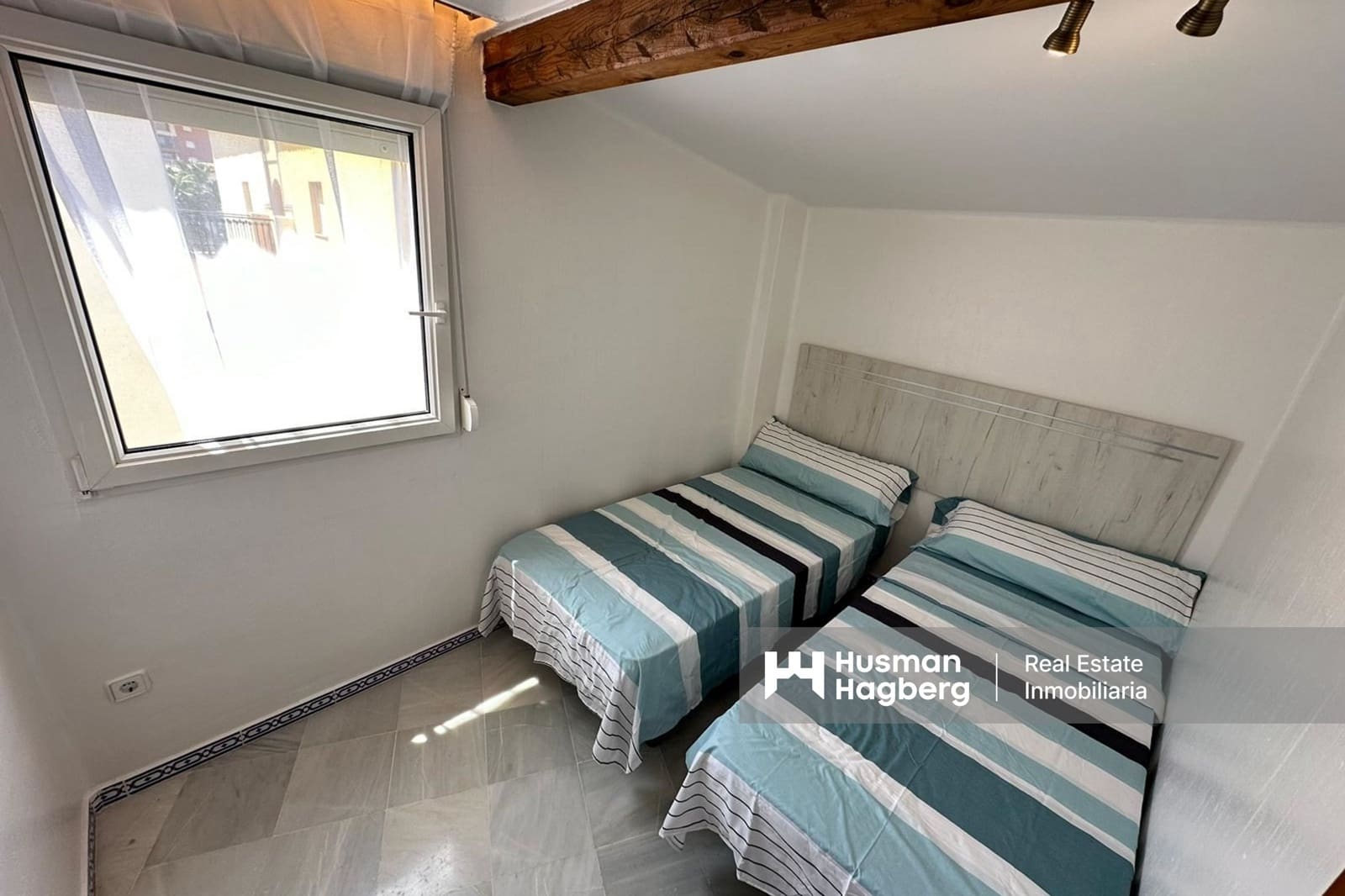 3 sypialnia Apartament na sprzedaż w Torrevieja z basenem - 319 000 € (Ref: 9829751)