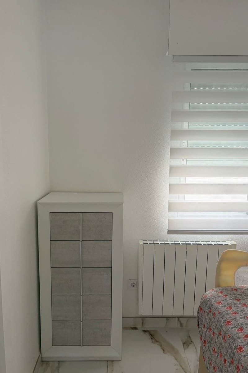 Apartamento de 2 habitaciones en Torrevieja en venta con piscina - 181.000 € (Ref: 9830275)