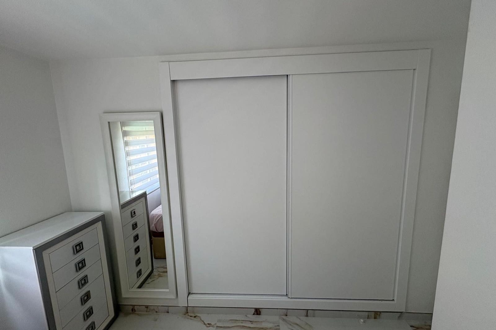 Apartamento de 2 habitaciones en Torrevieja en venta con piscina - 181.000 € (Ref: 9830275)
