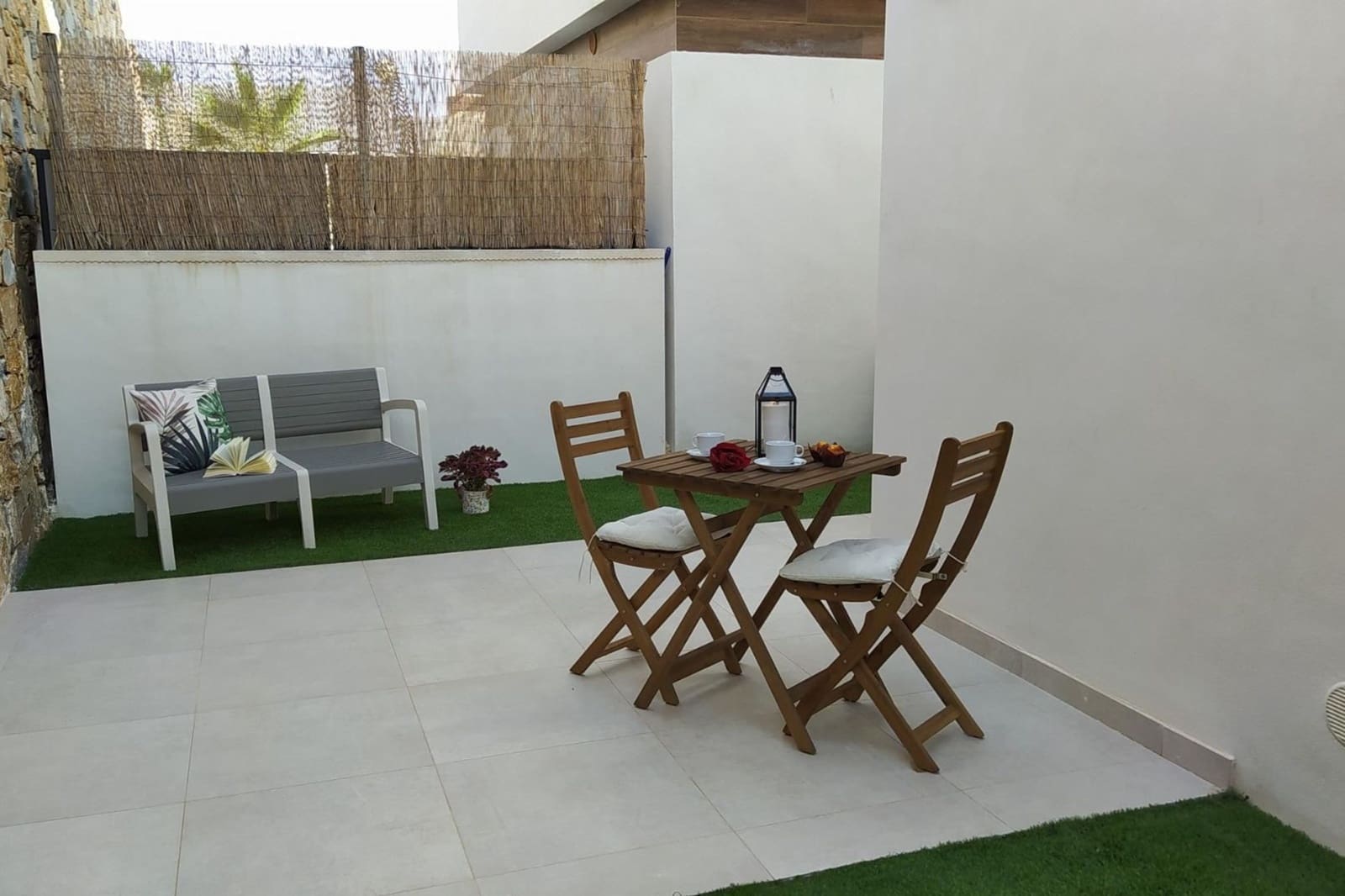 3 bedroom Villa for sale in Villamartin with pool - € 669,900 (Ref: 9839835)