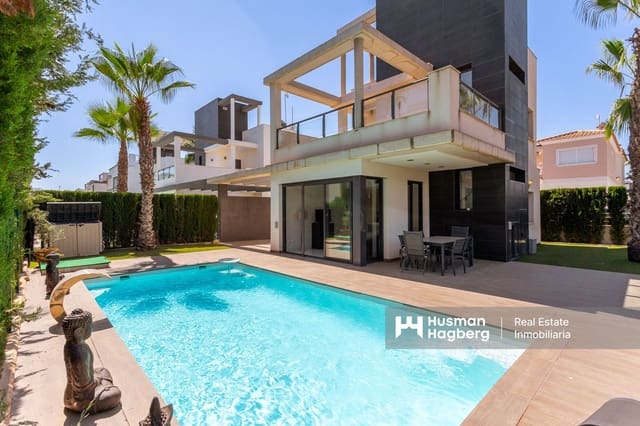 2 soverom Villa til salgs i Lomas de Cabo Roig - Los Dolses, Orihuela med svømmebasseng - € 450 000 (Ref: 9839836)