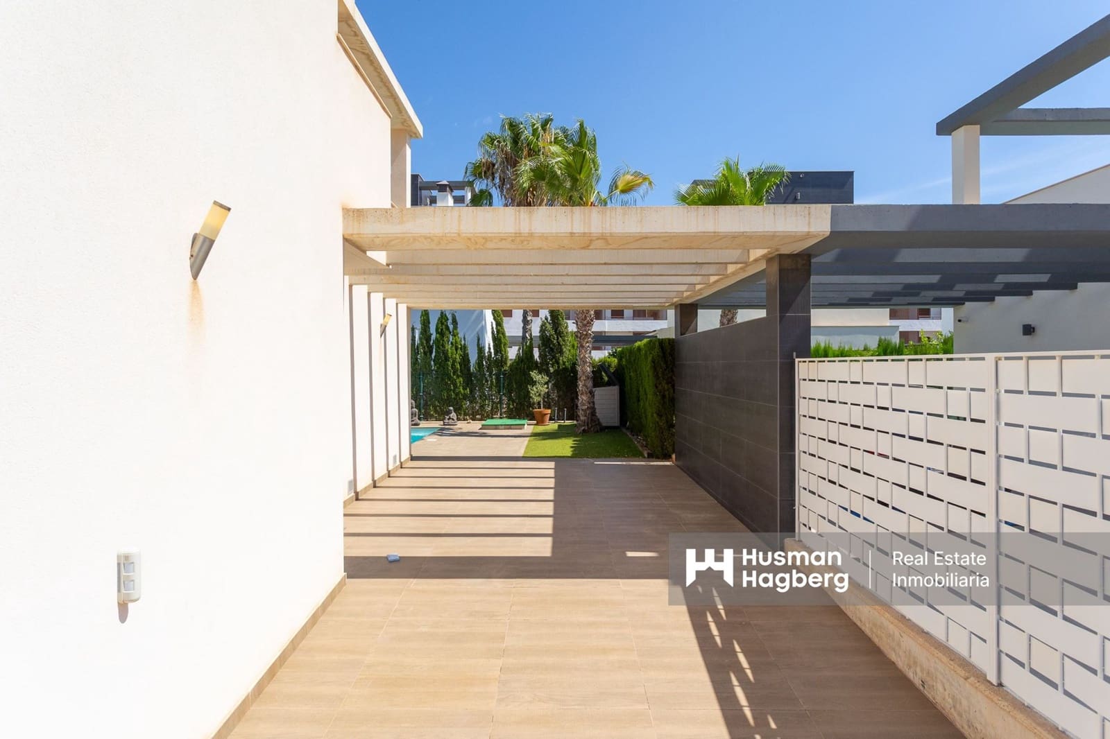 2 soverom Villa til salgs i Orihuela Costa med svømmebasseng - € 450 000 (Ref: 9839836)