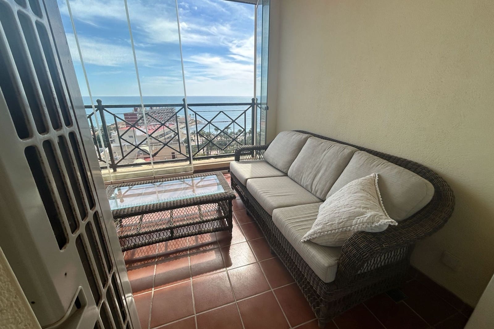 3 chambre Appartement à vendre à Torrevieja avec piscine - 360 000 € (Ref: 9843878)