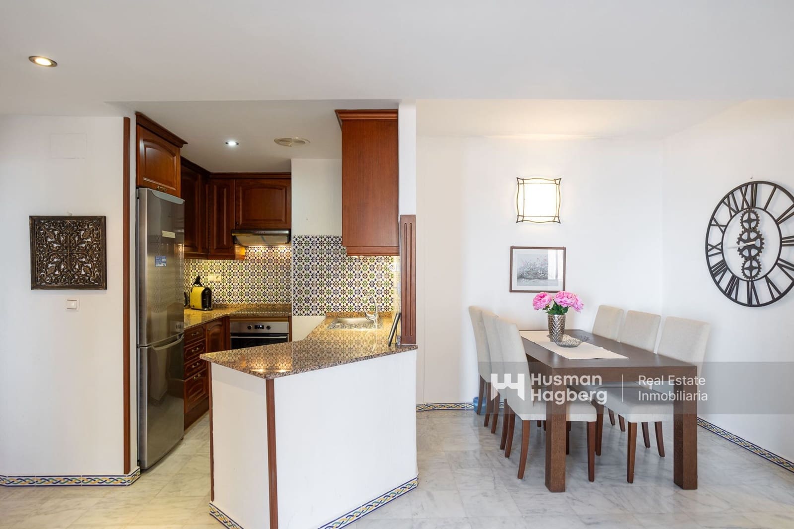 3 soveværelse Lejlighed til salg i Torrevieja med swimmingpool - € 289.000 (Ref: 9844637)