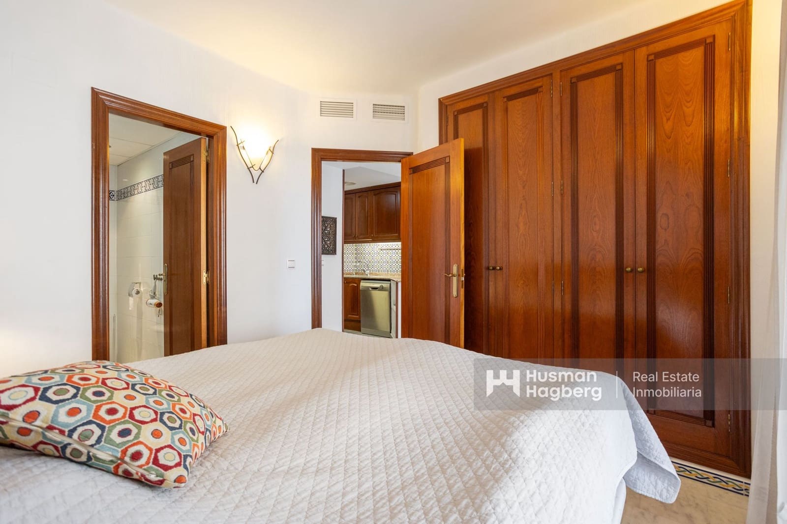 3 soveværelse Lejlighed til salg i Torrevieja med swimmingpool - € 289.000 (Ref: 9844637)