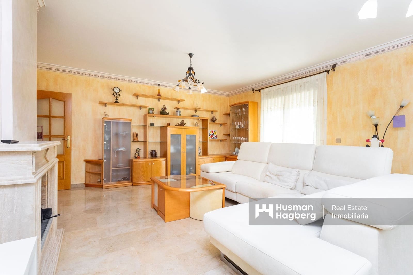4 bedroom Villa for sale in Bigastro with pool - € 499,000 (Ref: 9849840)