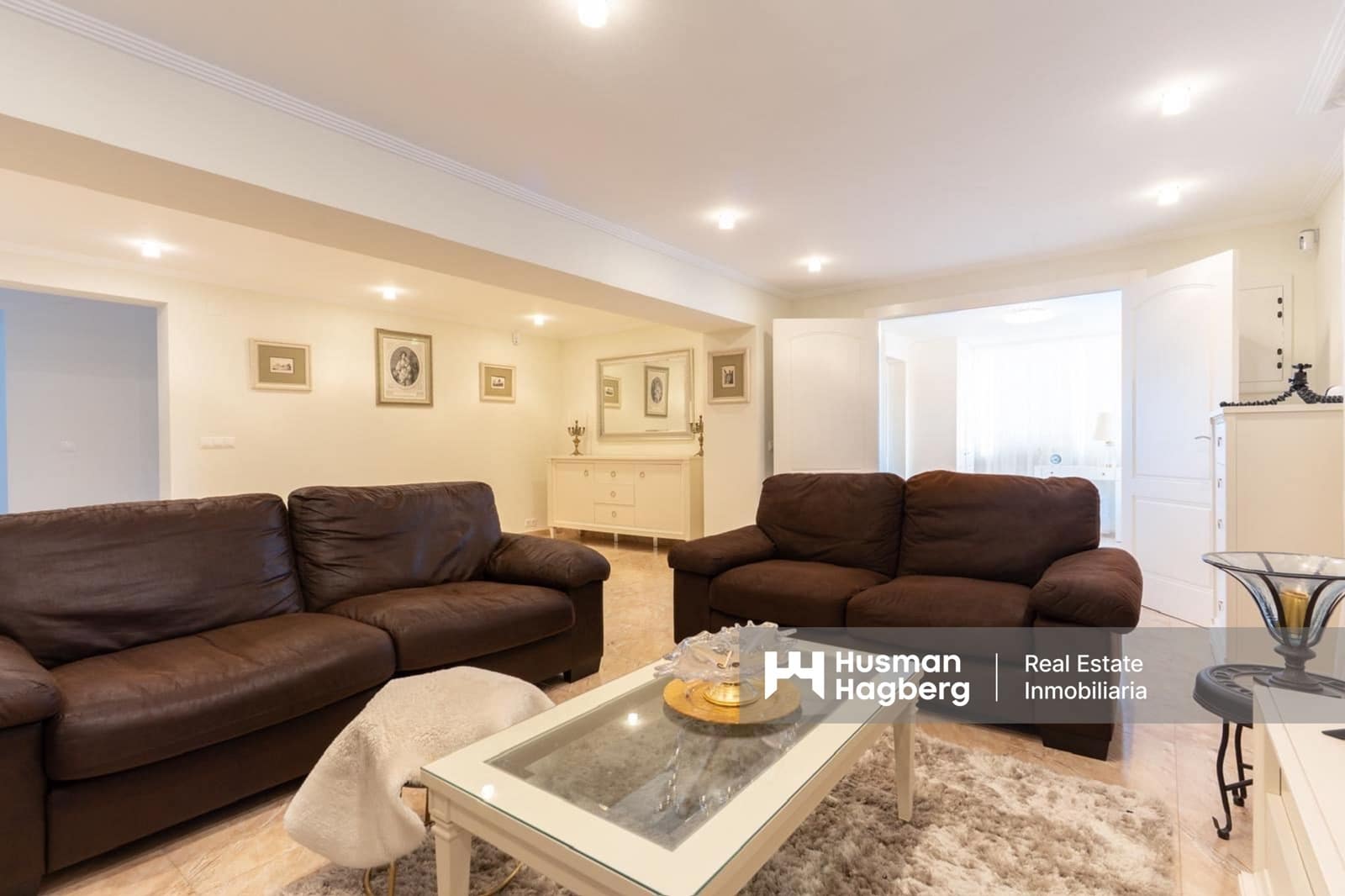 7 makuuhuone Huvila myytävänä paikassa Los Altos mukana uima-altaan - 930 000 € (Ref: 9849841)