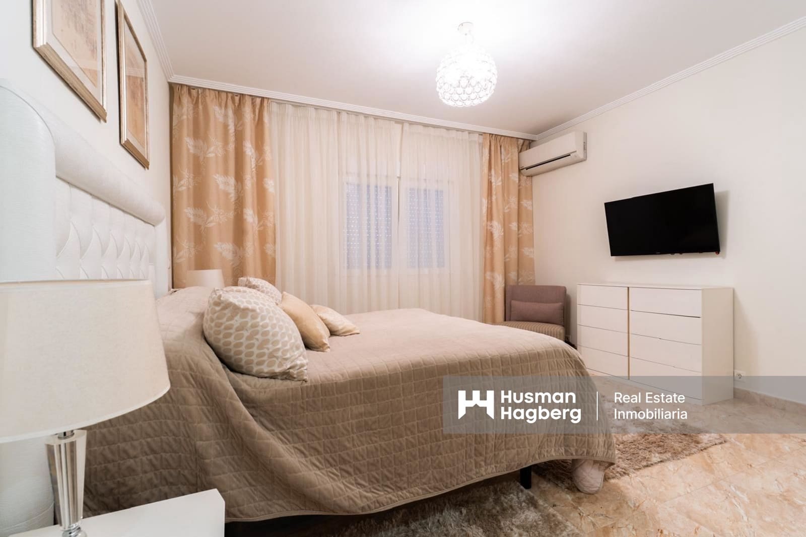 7 makuuhuone Huvila myytävänä paikassa Los Altos mukana uima-altaan - 930 000 € (Ref: 9849841)