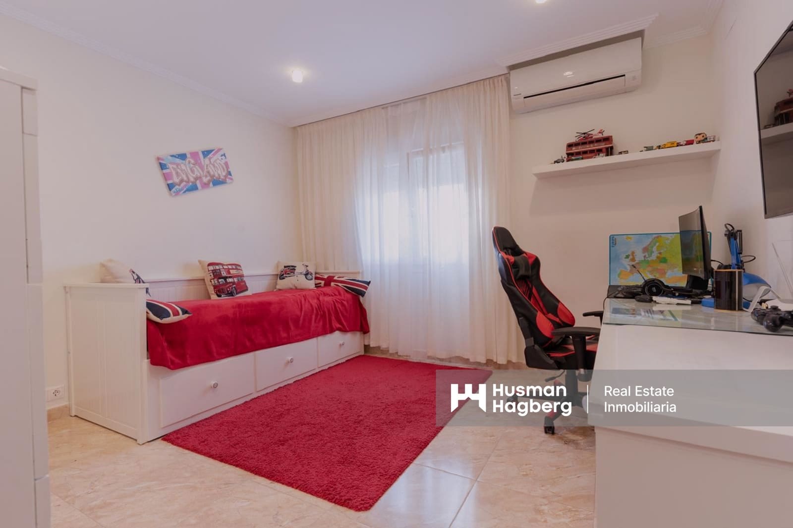 7 makuuhuone Huvila myytävänä paikassa Los Altos mukana uima-altaan - 930 000 € (Ref: 9849841)