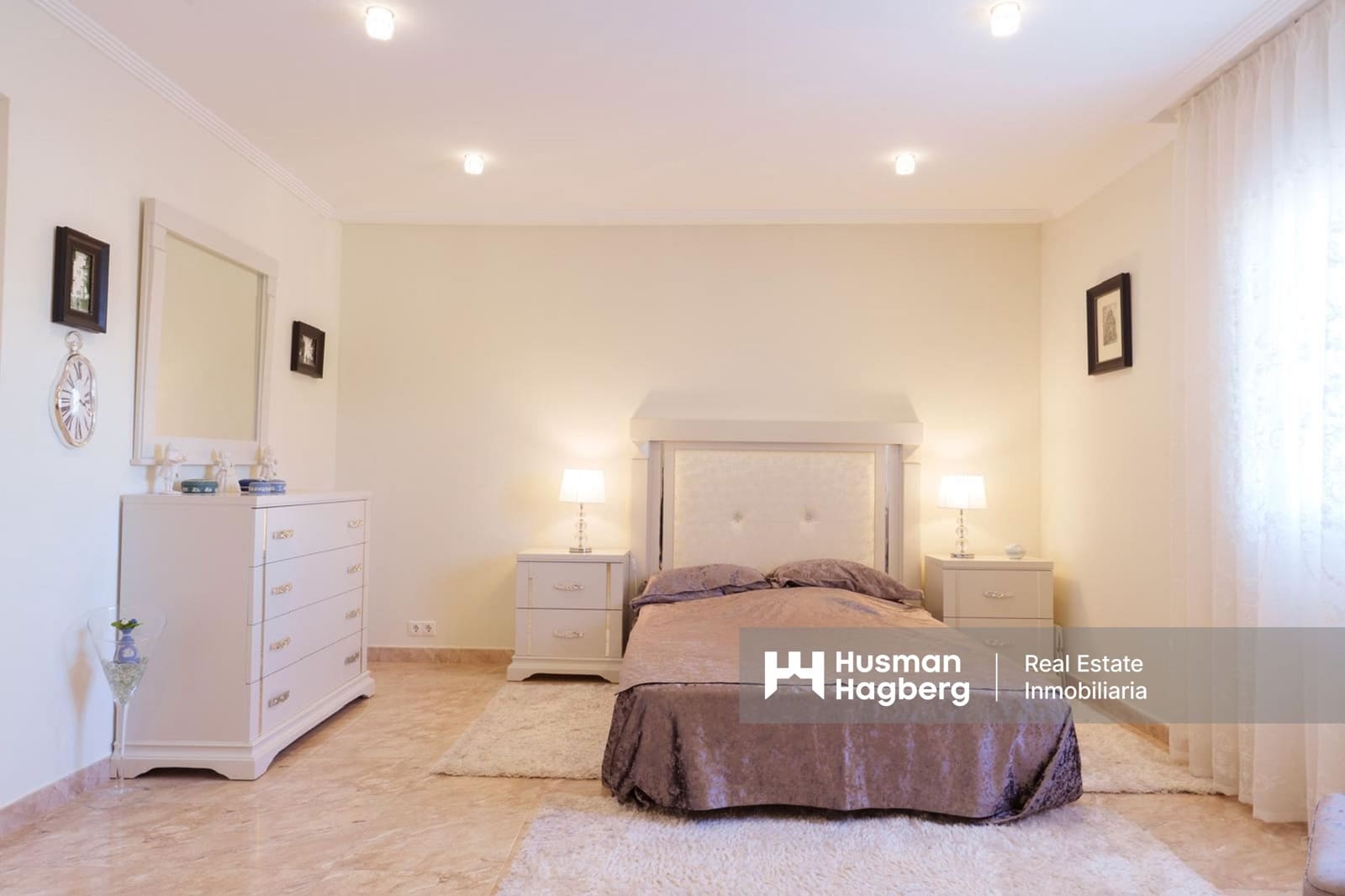 7 makuuhuone Huvila myytävänä paikassa Los Altos mukana uima-altaan - 930 000 € (Ref: 9849841)
