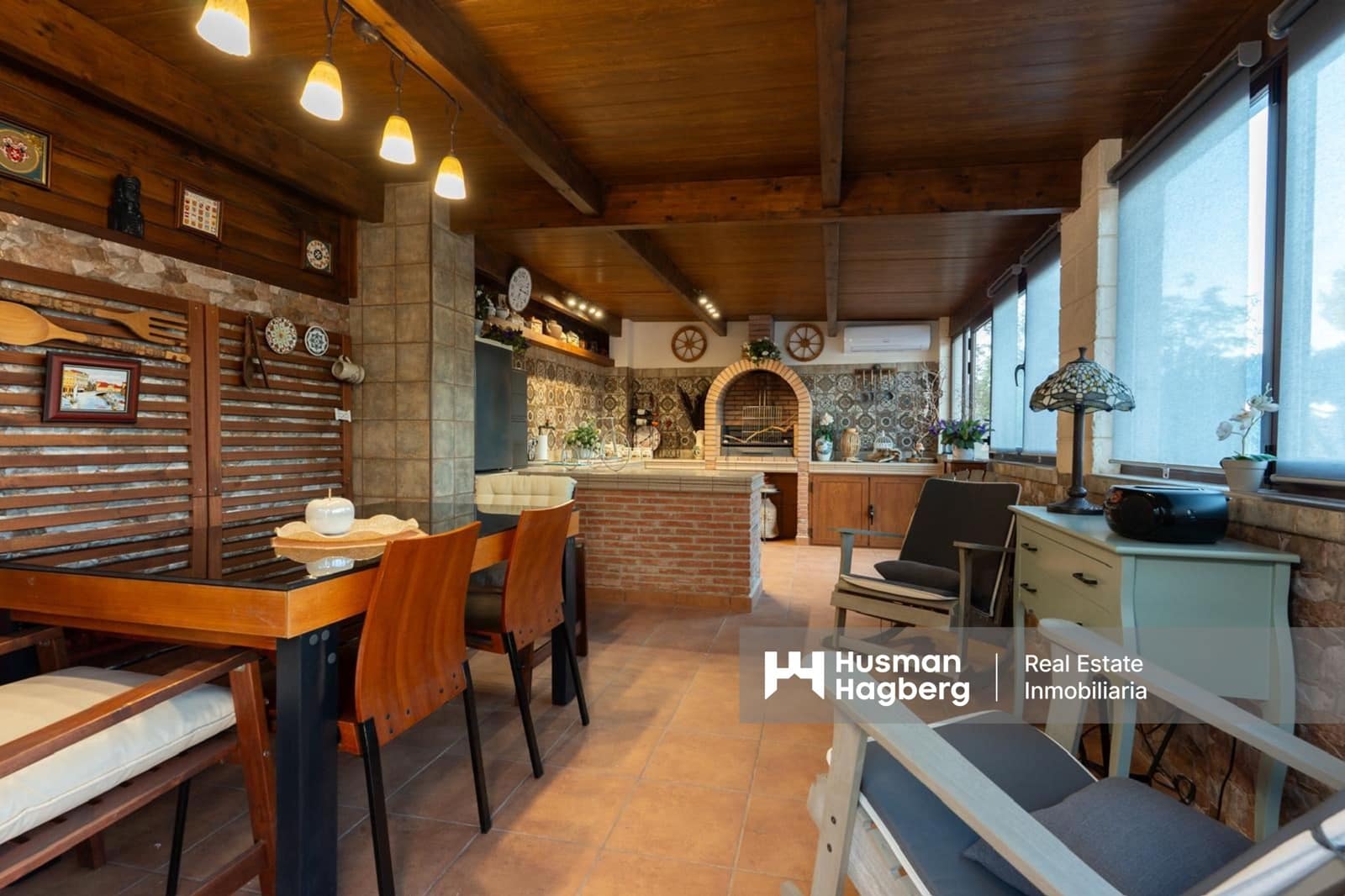 7 makuuhuone Huvila myytävänä paikassa Los Altos mukana uima-altaan - 930 000 € (Ref: 9849841)
