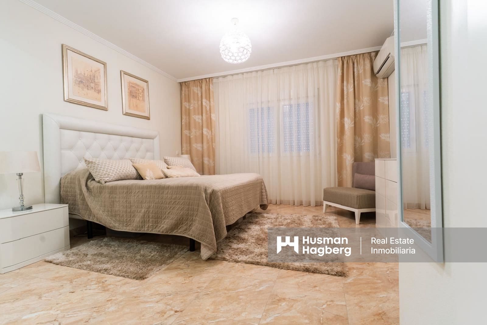 7 makuuhuone Huvila myytävänä paikassa Los Altos mukana uima-altaan - 930 000 € (Ref: 9849841)