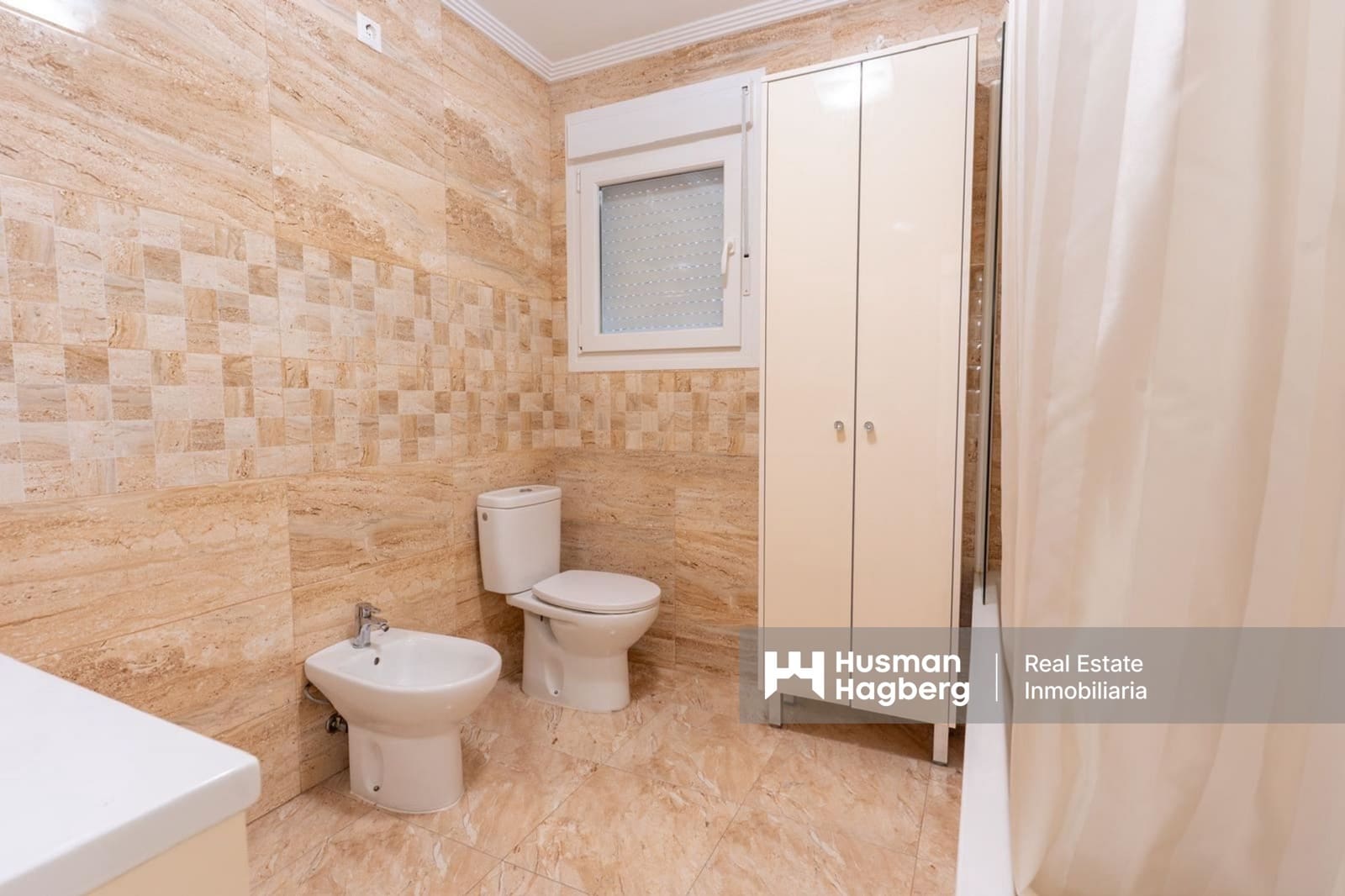 7 makuuhuone Huvila myytävänä paikassa Los Altos mukana uima-altaan - 930 000 € (Ref: 9849841)