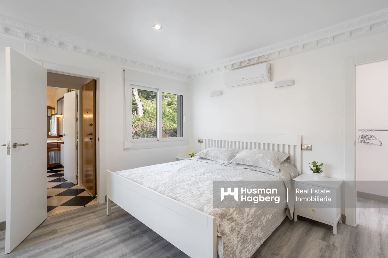 8 Zimmer Villa zu verkaufen in Campoamor mit Pool - 1.350.000 € (Ref: 9849842)