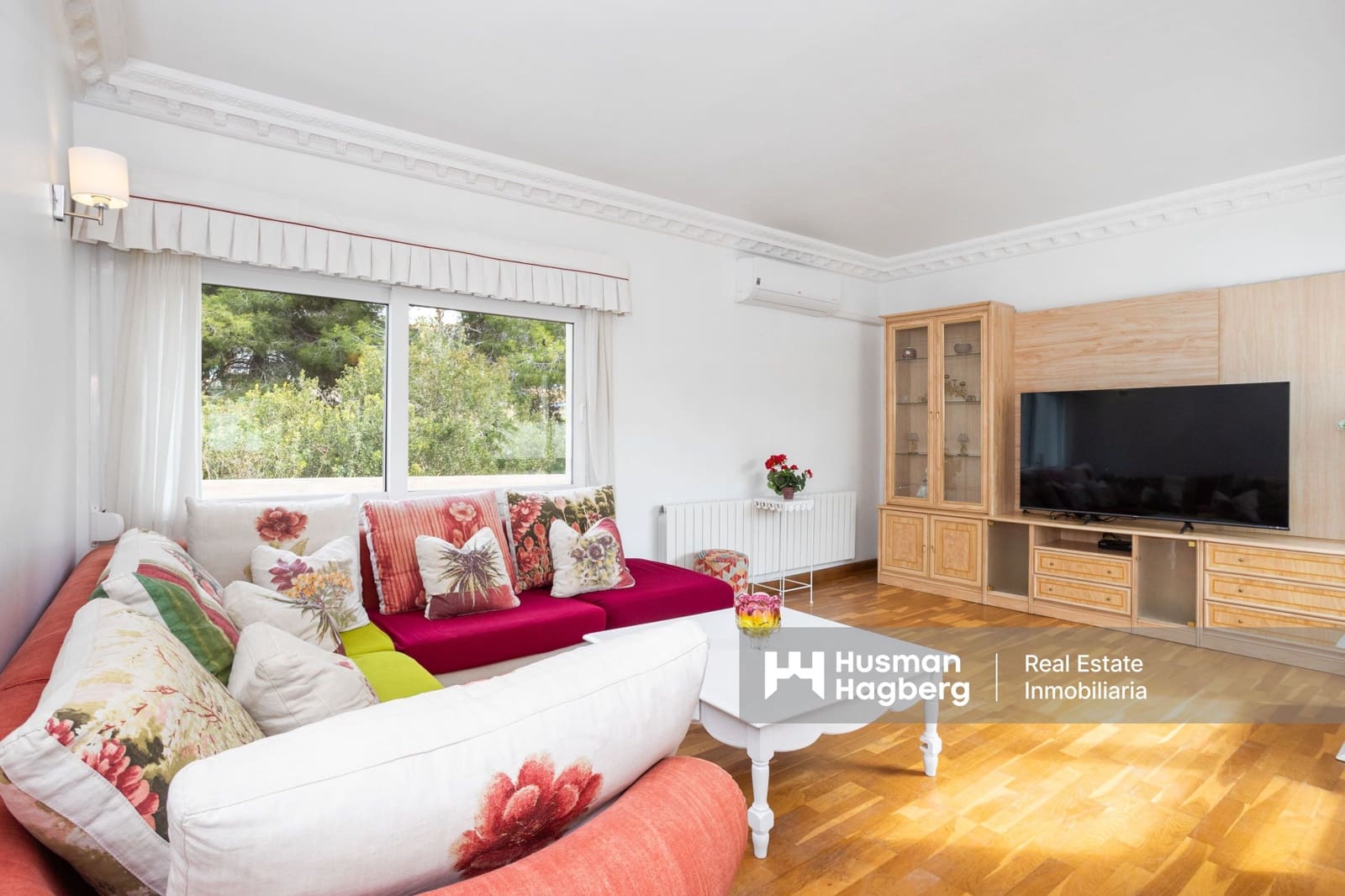 8 Zimmer Villa zu verkaufen in Campoamor mit Pool - 1.350.000 € (Ref: 9849842)