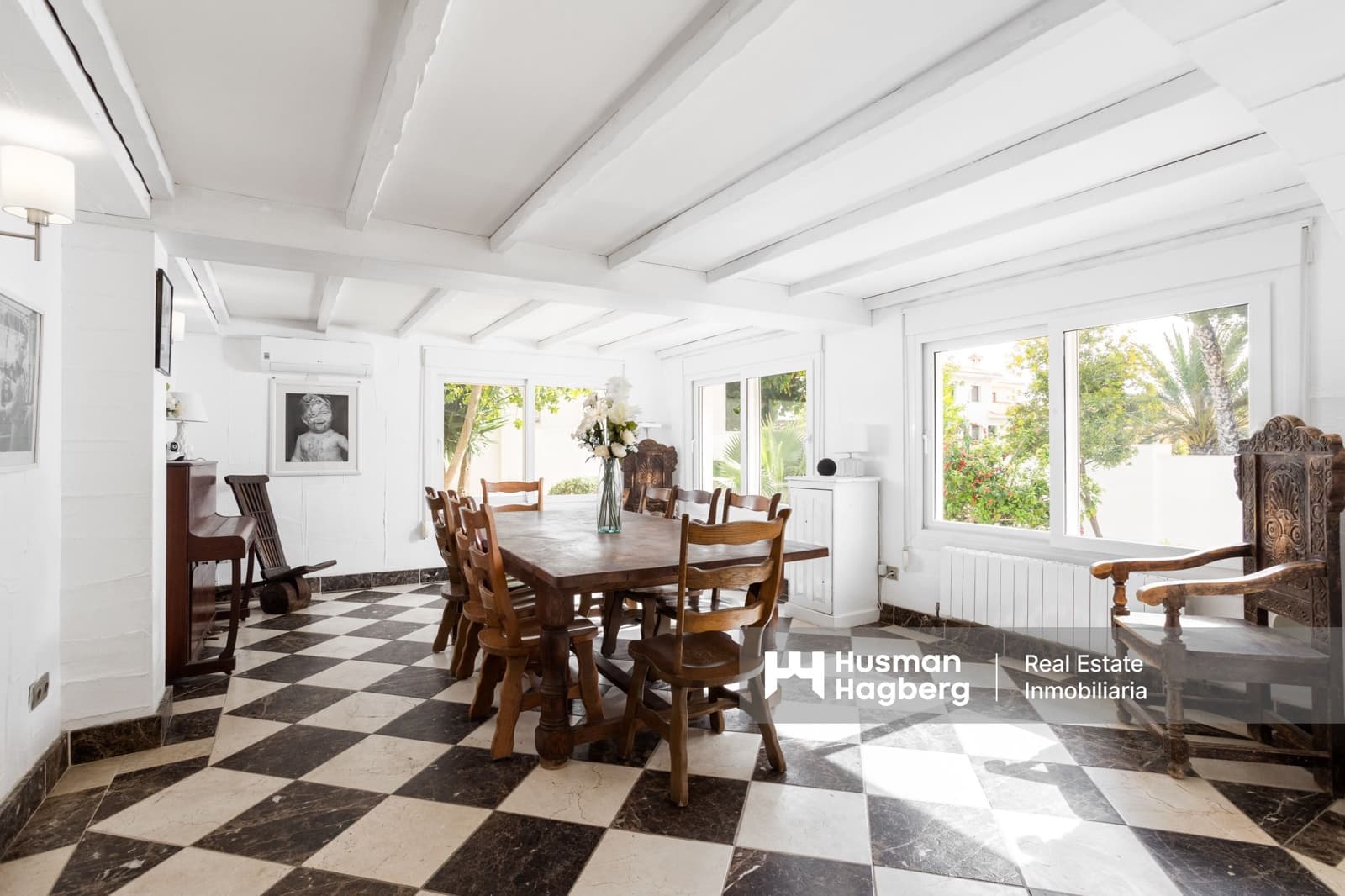 8 Zimmer Villa zu verkaufen in Campoamor mit Pool - 1.350.000 € (Ref: 9849842)